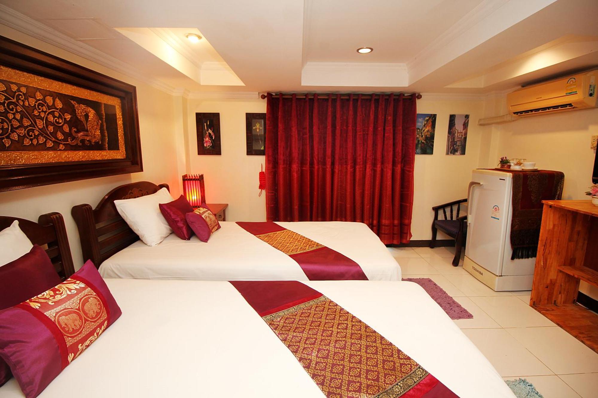 Sky Silk Decoration House Otel Patong Dış mekan fotoğraf