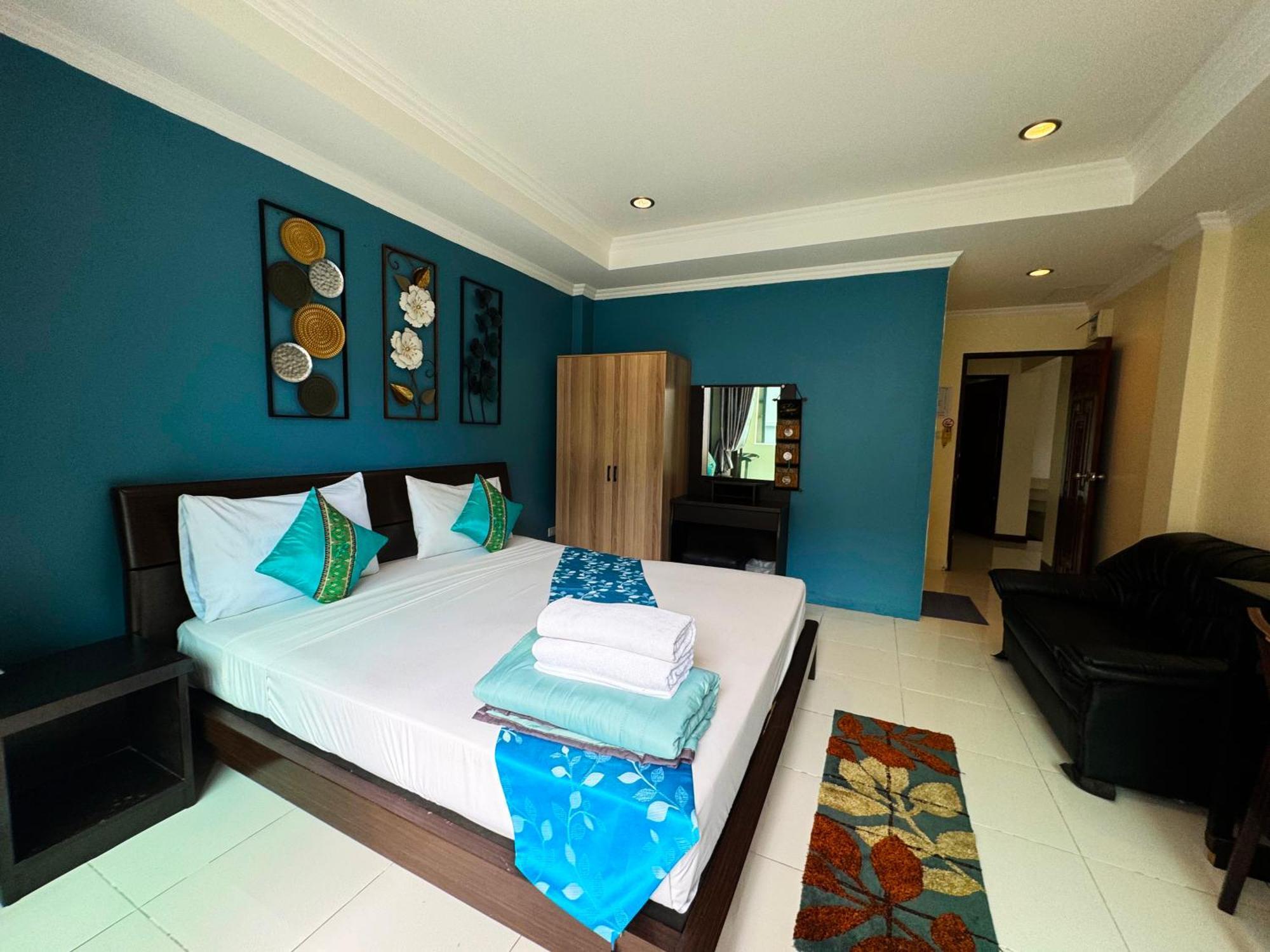 Sky Silk Decoration House Otel Patong Dış mekan fotoğraf