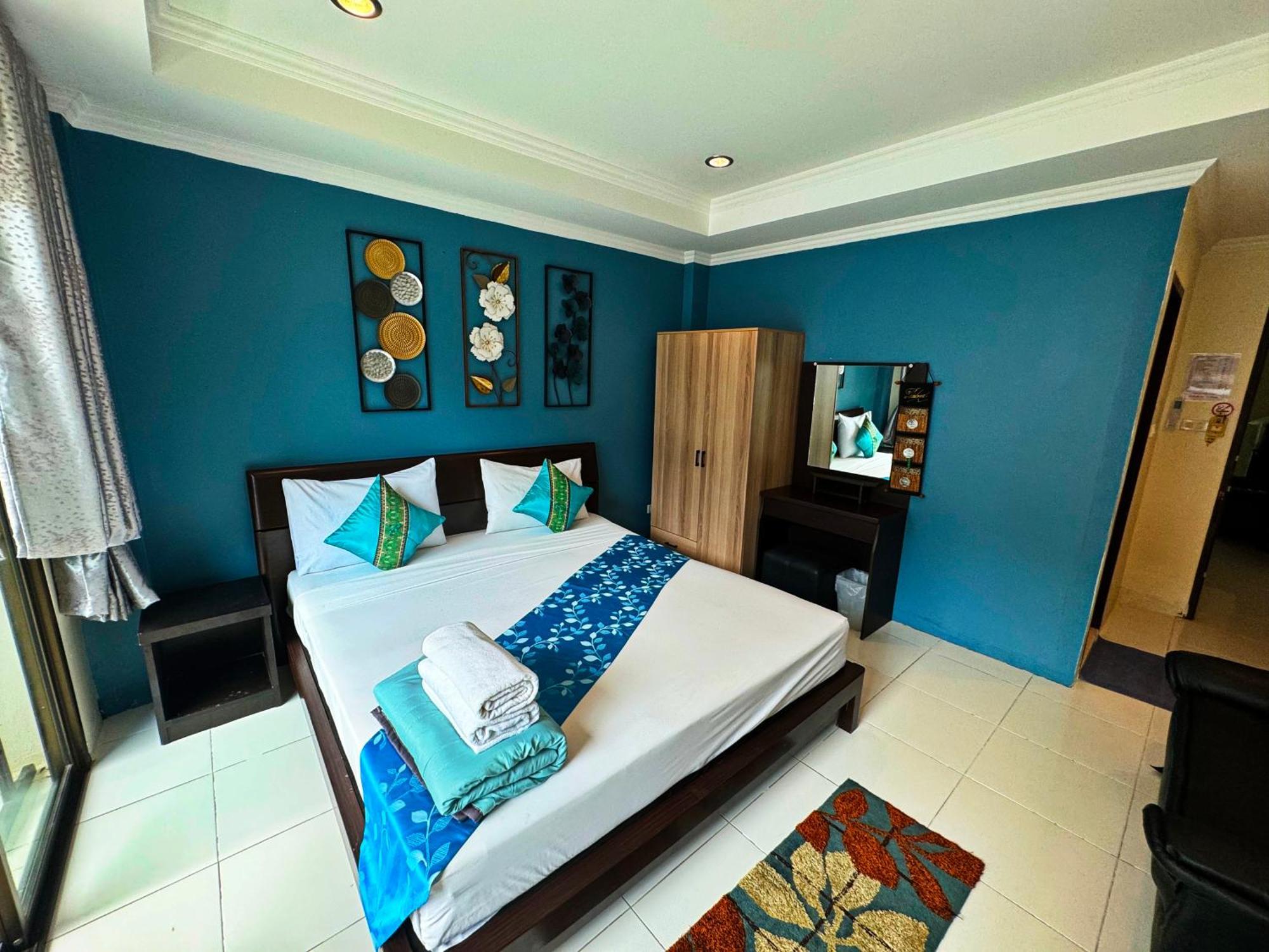 Sky Silk Decoration House Otel Patong Dış mekan fotoğraf